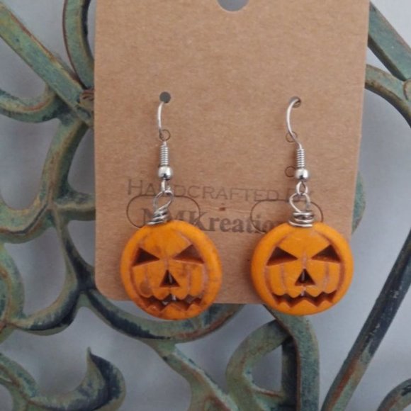 ORANGE JACK O LATERN EARRINGS- NEW -HALLOWEEN - Picture 1 of 1